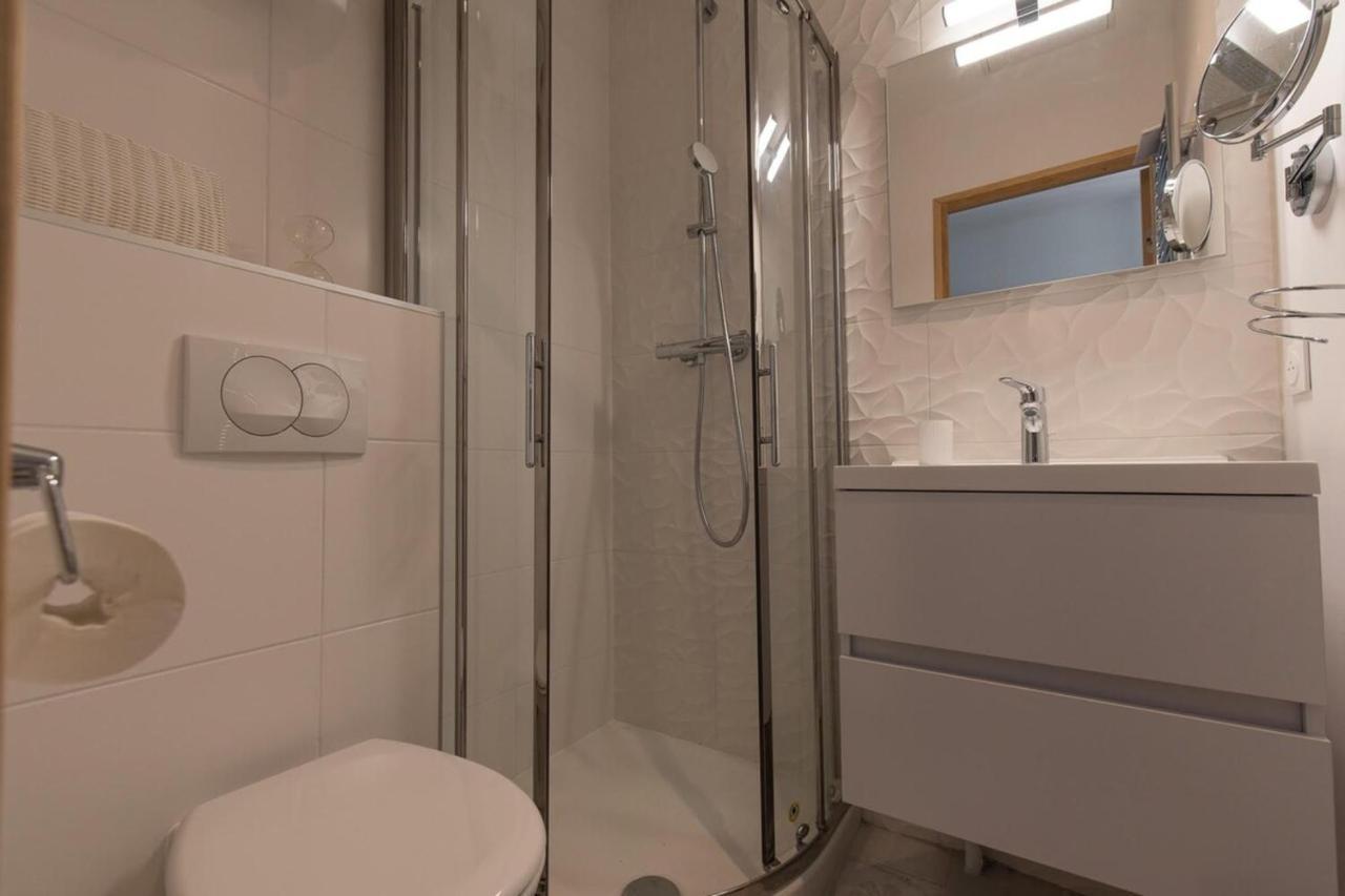 Le Petit Prince- Studio Cosy 2 Pers -Metro Valmy Lyon Exterior foto